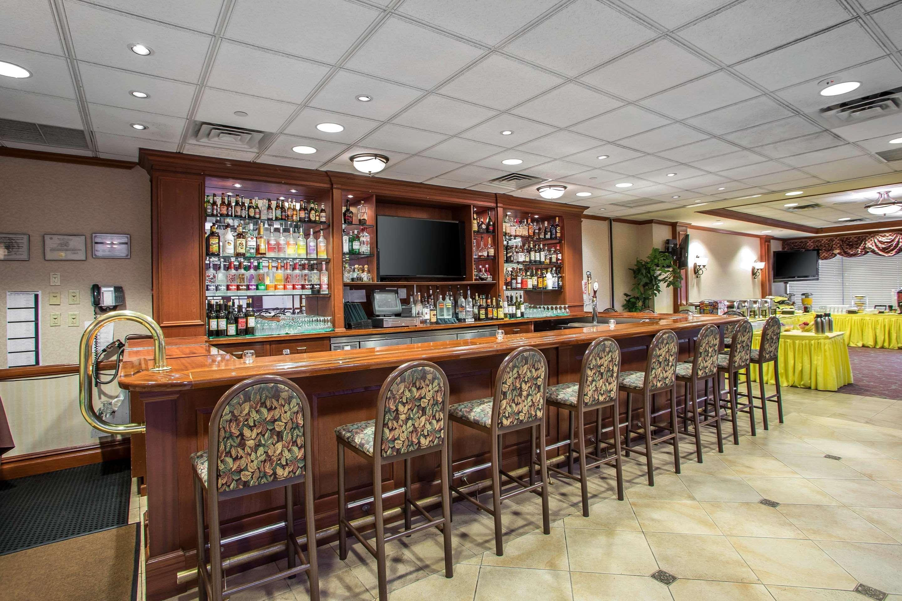 טומס ריבר Clarion Hotel & Conference Center מראה חיצוני תמונה