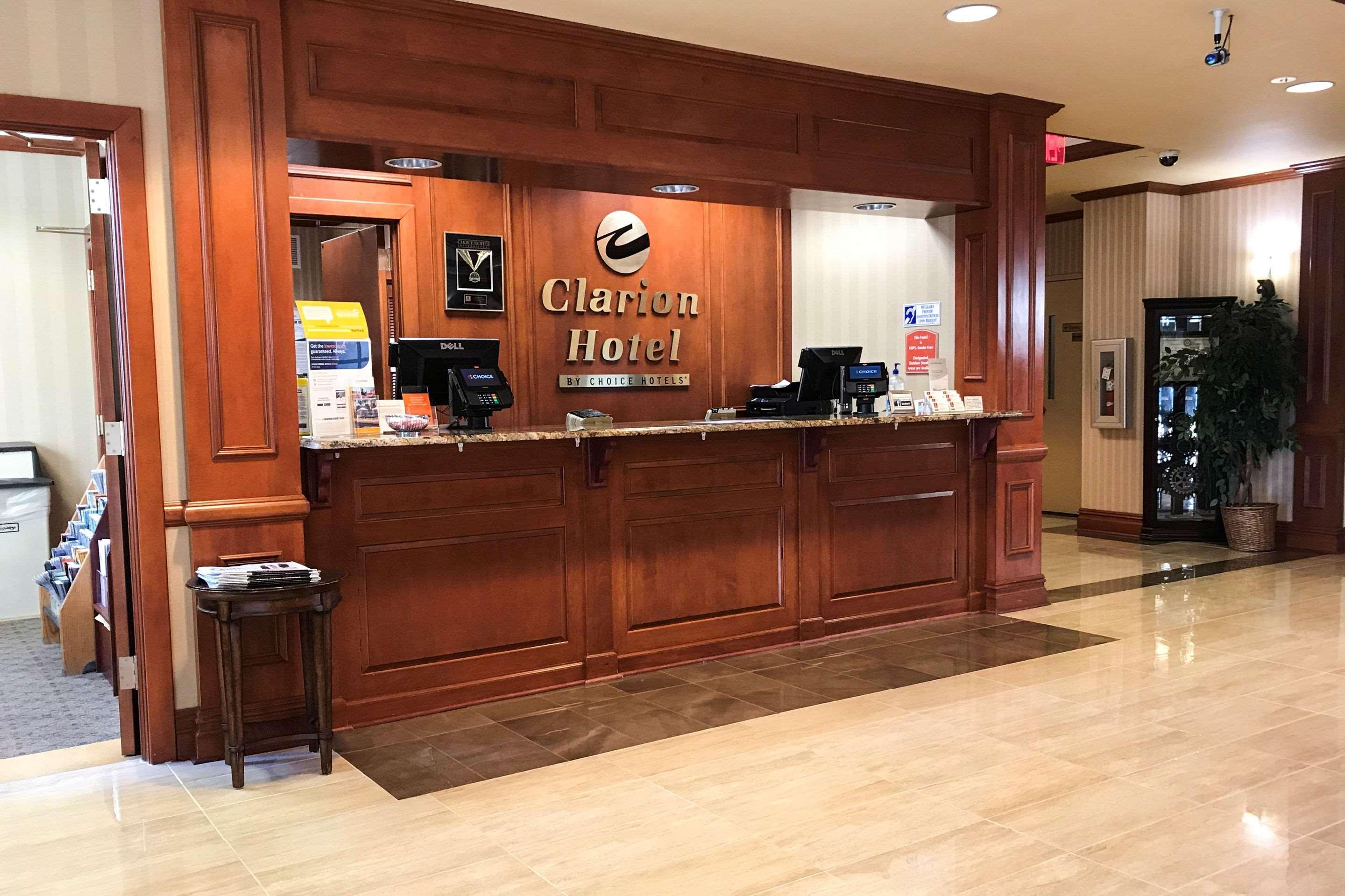טומס ריבר Clarion Hotel & Conference Center מראה חיצוני תמונה