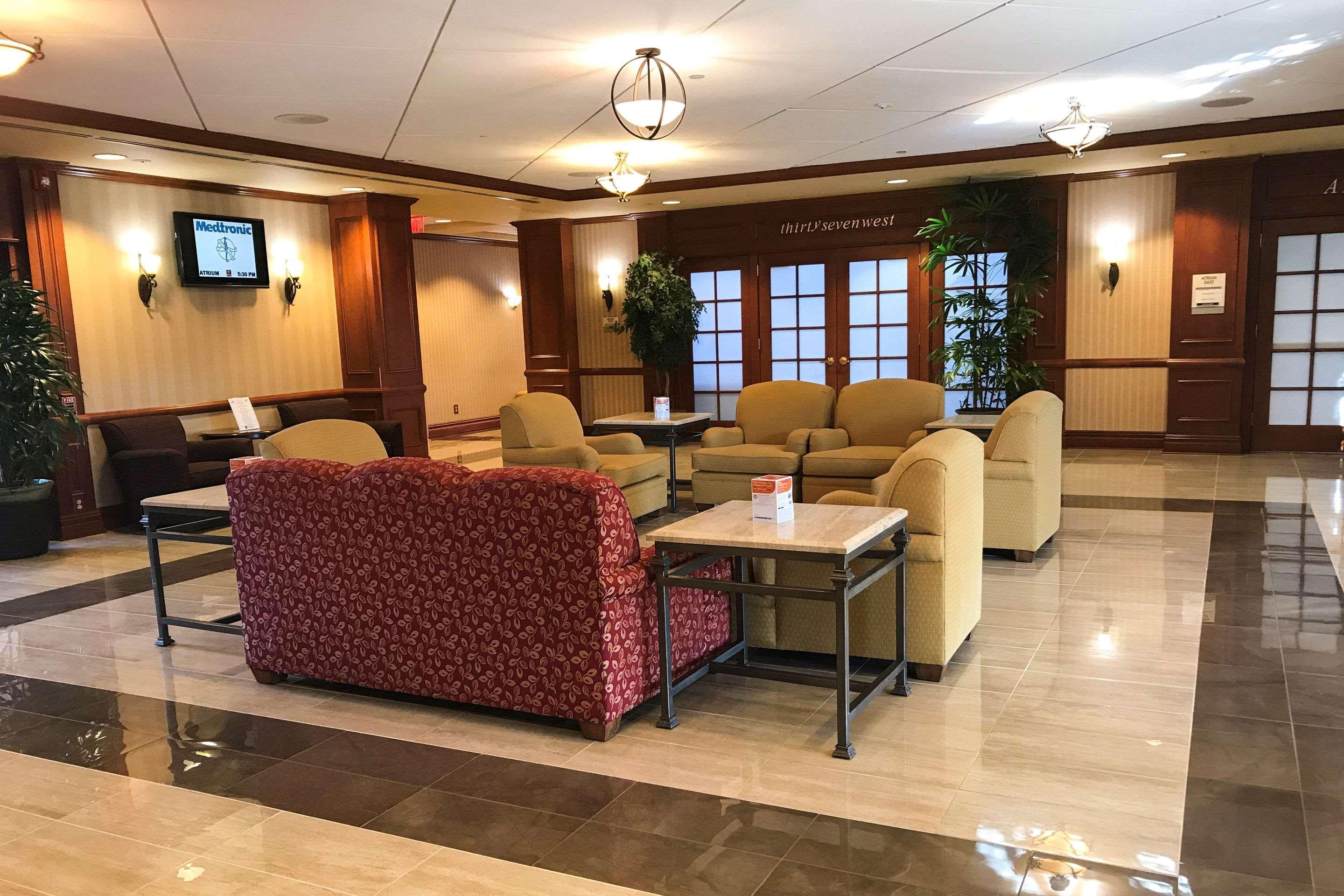 טומס ריבר Clarion Hotel & Conference Center מראה חיצוני תמונה