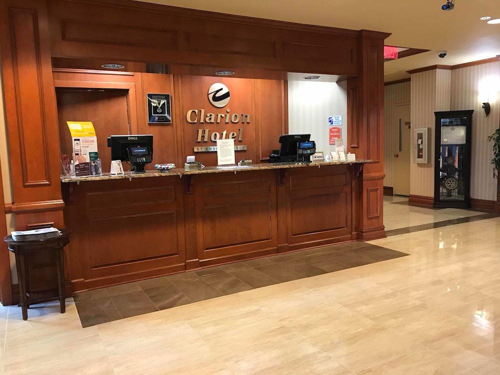 טומס ריבר Clarion Hotel & Conference Center מראה חיצוני תמונה
